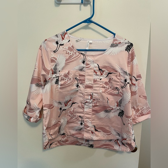 Ladies in Queen Top - Picture 1 of 5